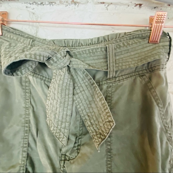 Abercrombie Green high waist utility short - Picture 3 of 5